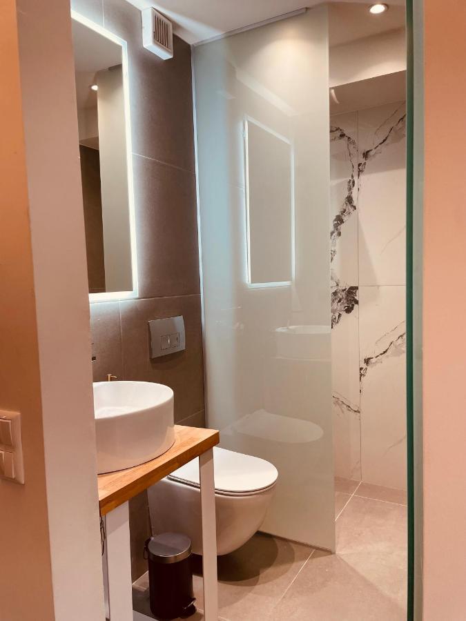 Rainbow Suites Солун Екстериор снимка